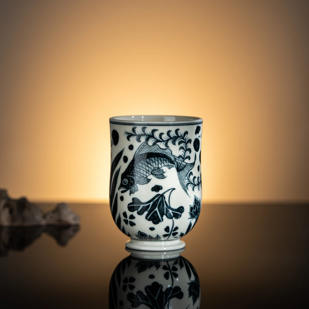 【欢聚一堂】 蜜色釉鱼藻凯恩杯115cc 瓷器家用茶周边