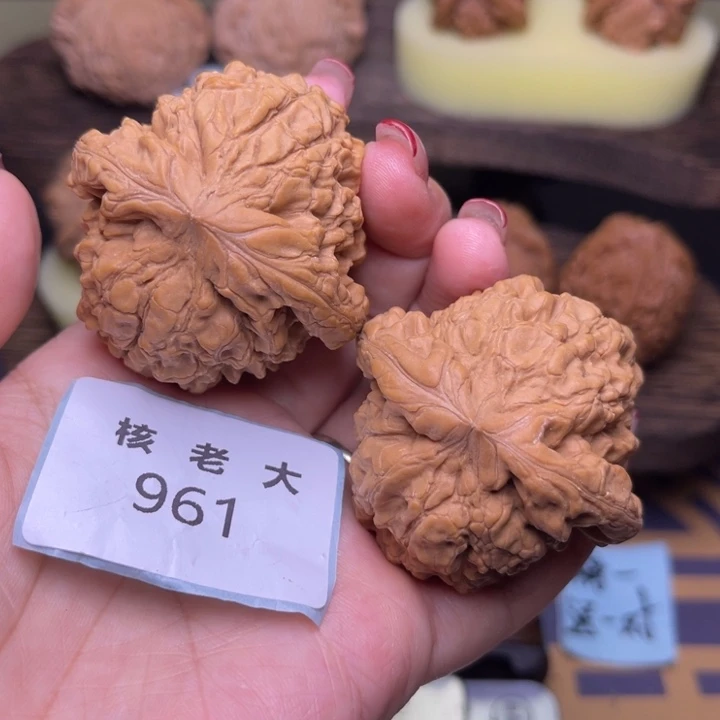 把件文玩核桃龙鼎48.961 61克