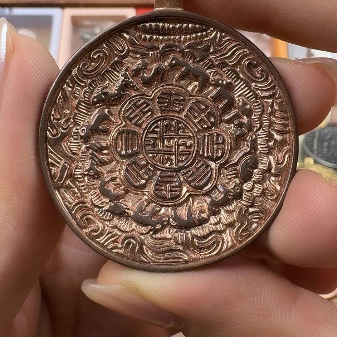 咿***呀合金类东西真好看真好看