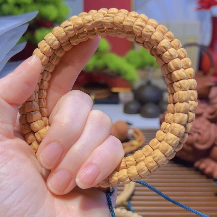 酸****柏香籽/百香籽吊坠