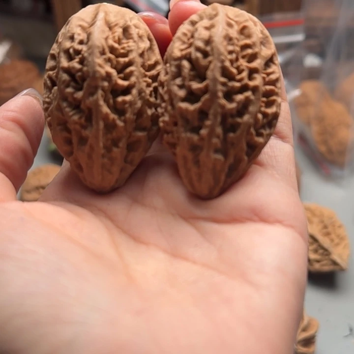 文玩核桃把件关东木子楸百核49