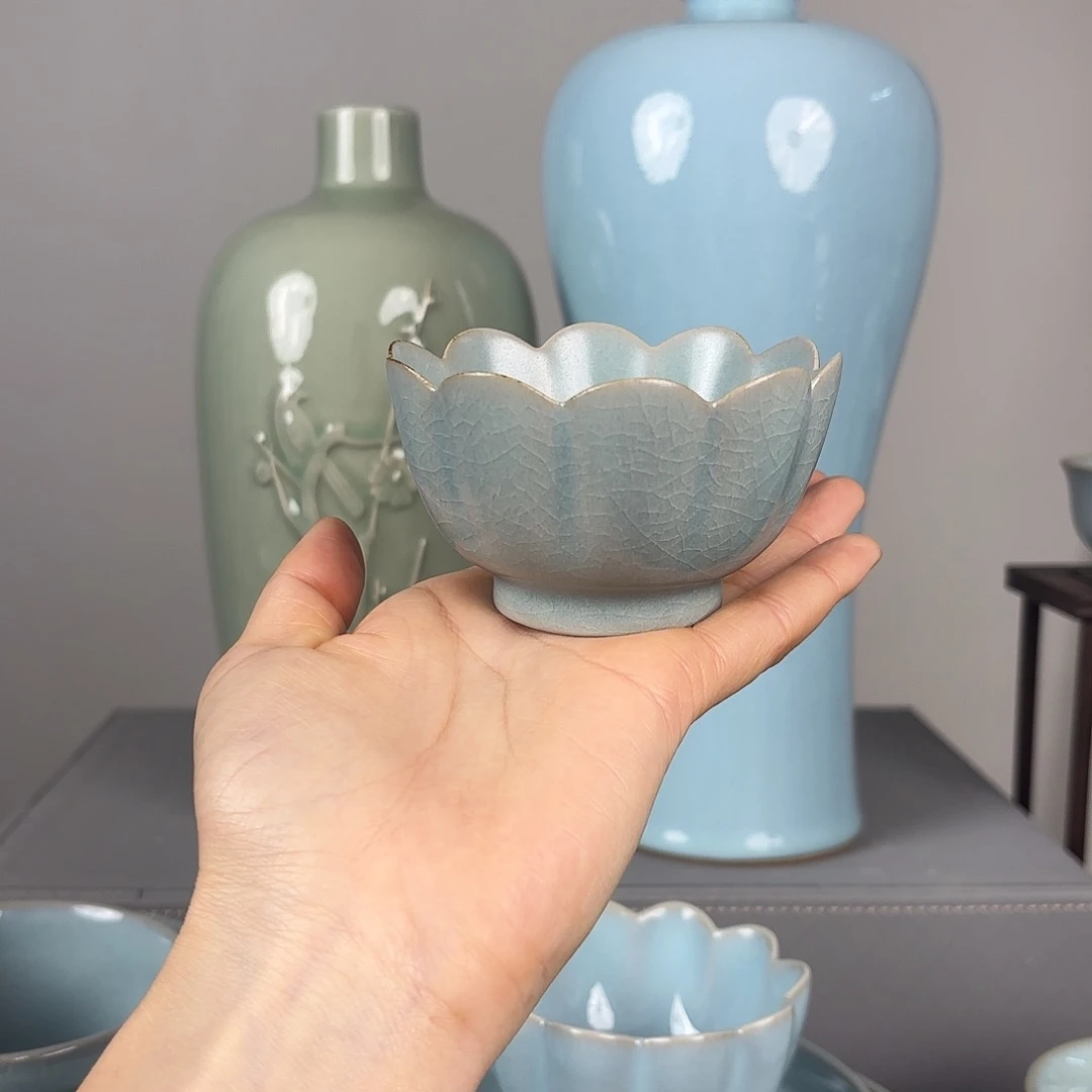 其他汝窑仿古釉小号莲花杯微瑕