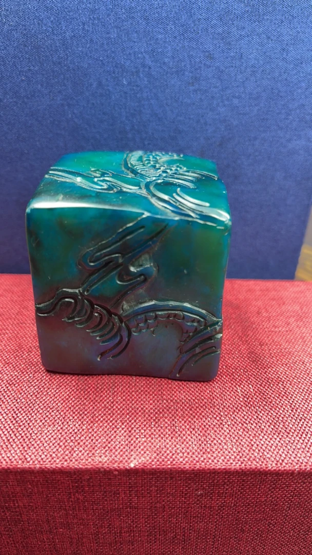 寿山石老绿田印章5*5*5