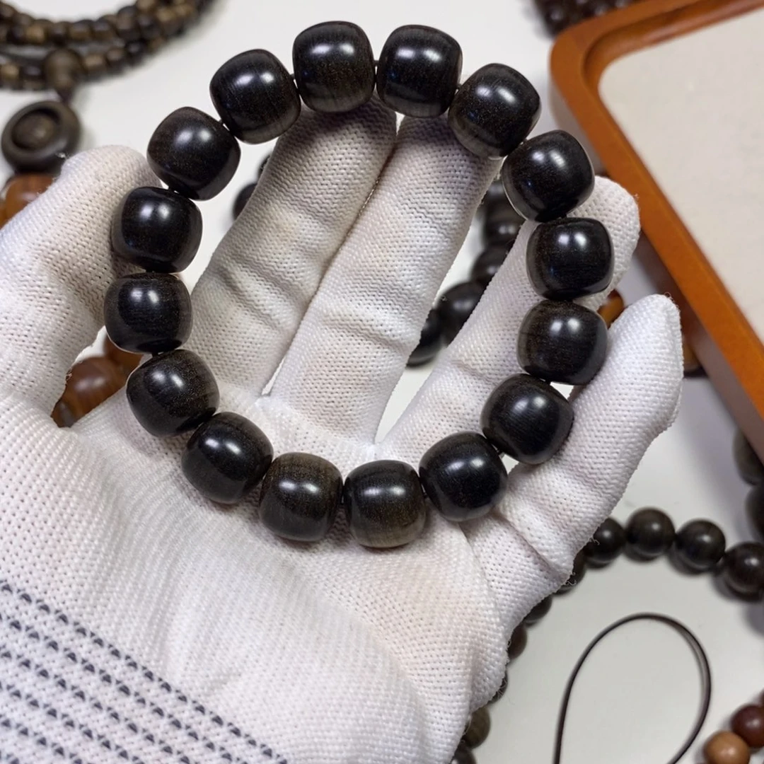 横***刀檀香木老山檀香1314水阴沉奶香