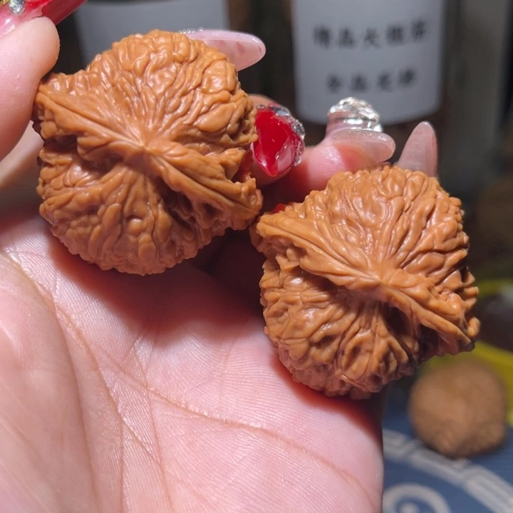 桃核把件                39.6