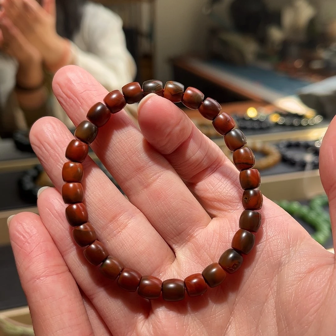 南红玛瑙手链未镶嵌