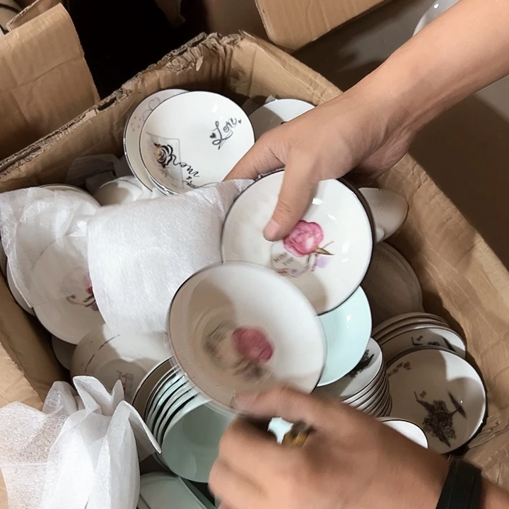 微瑕介意勿拍不退不换 骨瓷小味碟6只颜色随机