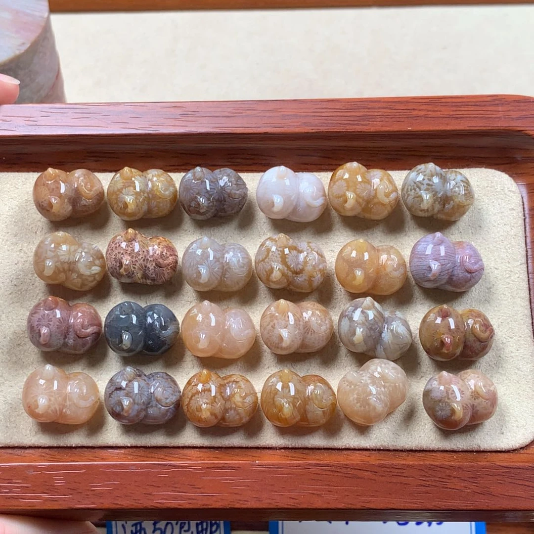 未镶嵌双十一85折 80漏68/个。14硅化珊瑚（珊瑚玉）