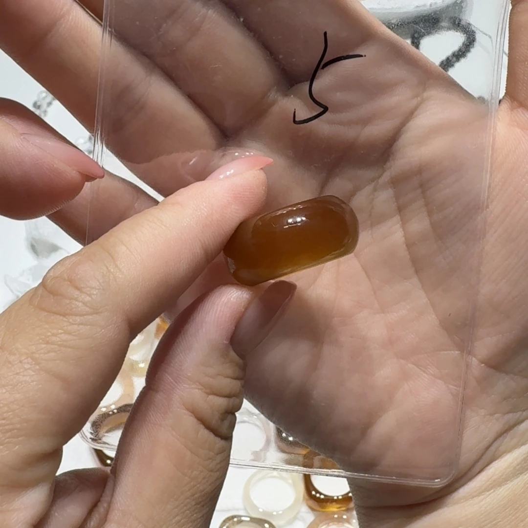 宝****未镶嵌戒指玛瑙/玉髓