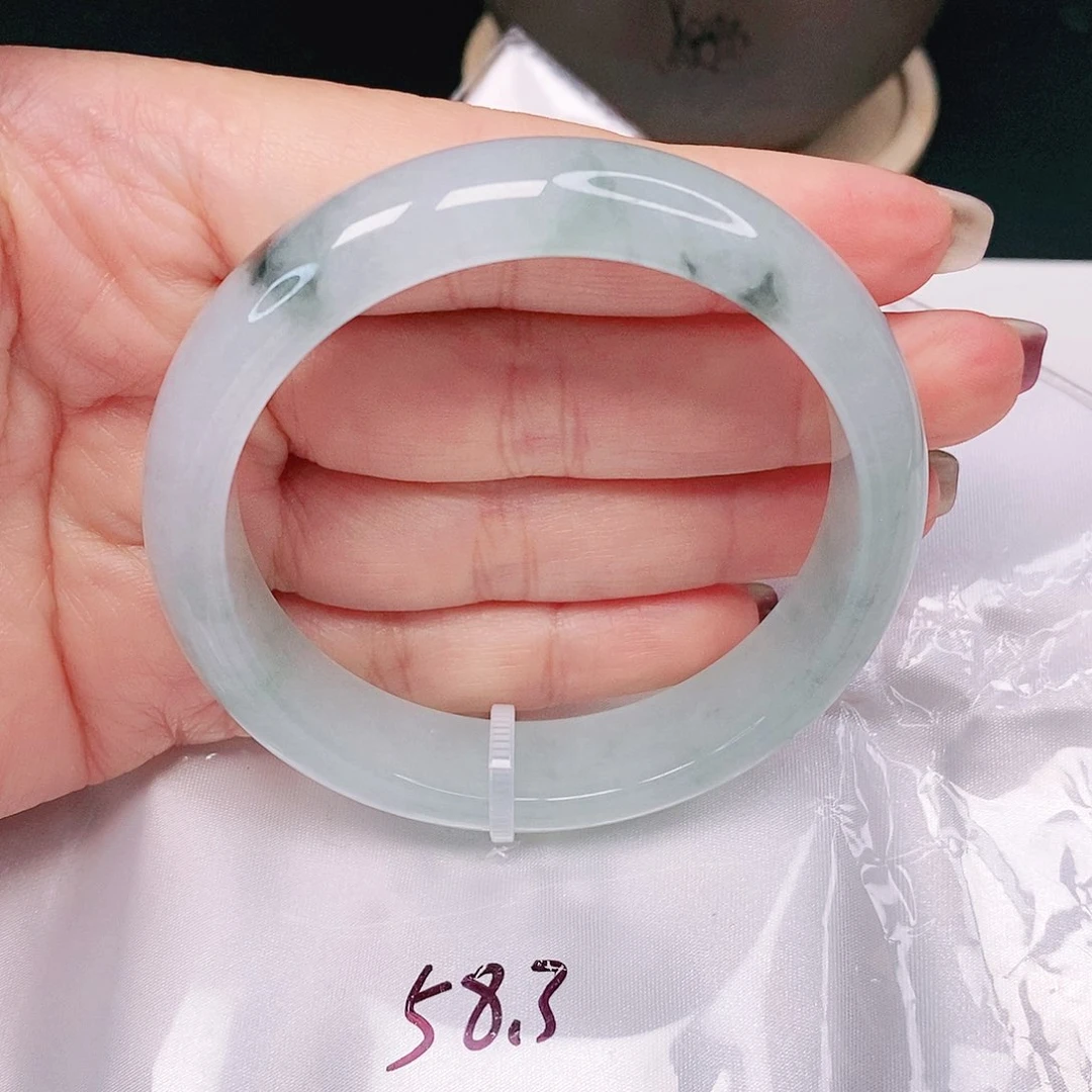 【闪购商品】翡翠手镯未镶嵌正