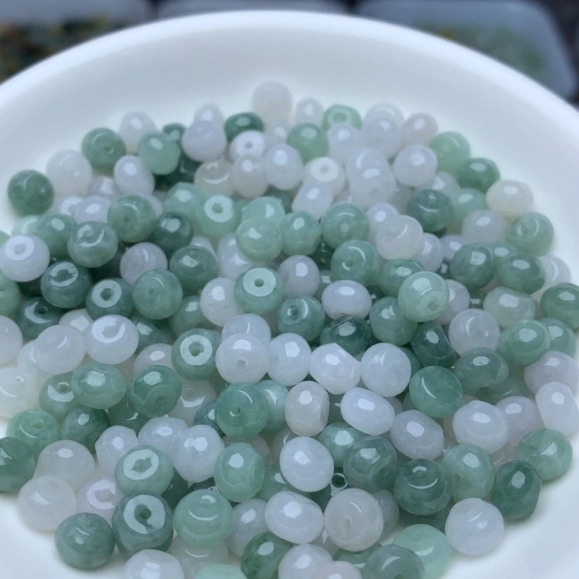 【闪购商品】翡翠手链未镶嵌卡4*6冰绿白算盘50颗