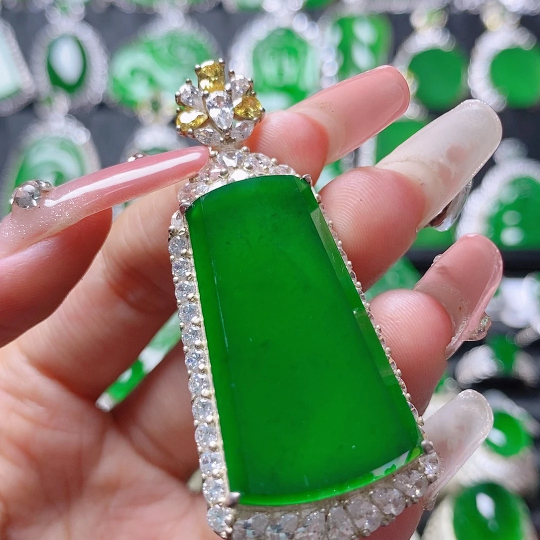 翡翠银S925镶嵌颈饰