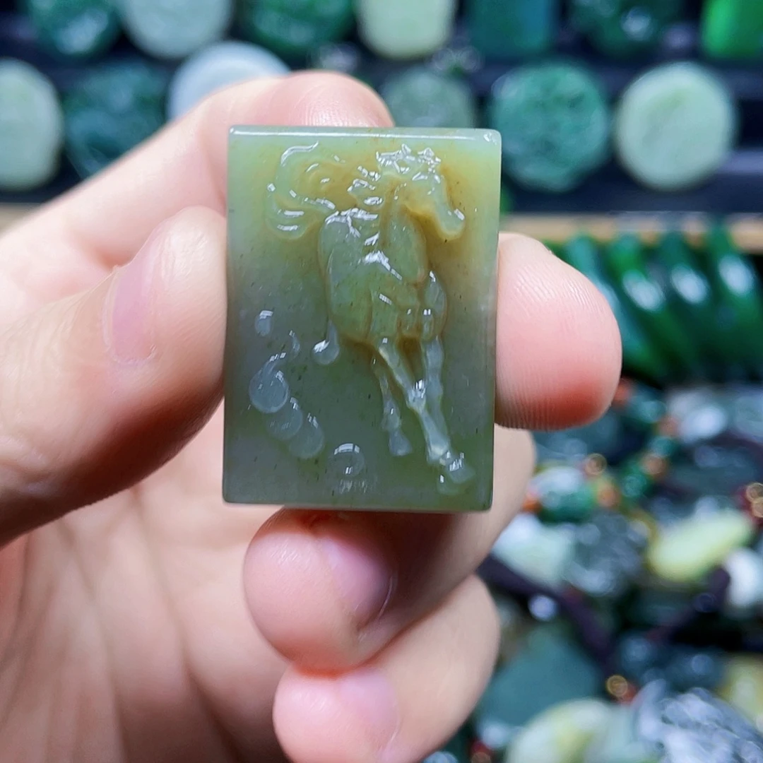 和田玉未镶嵌珠宝半成品