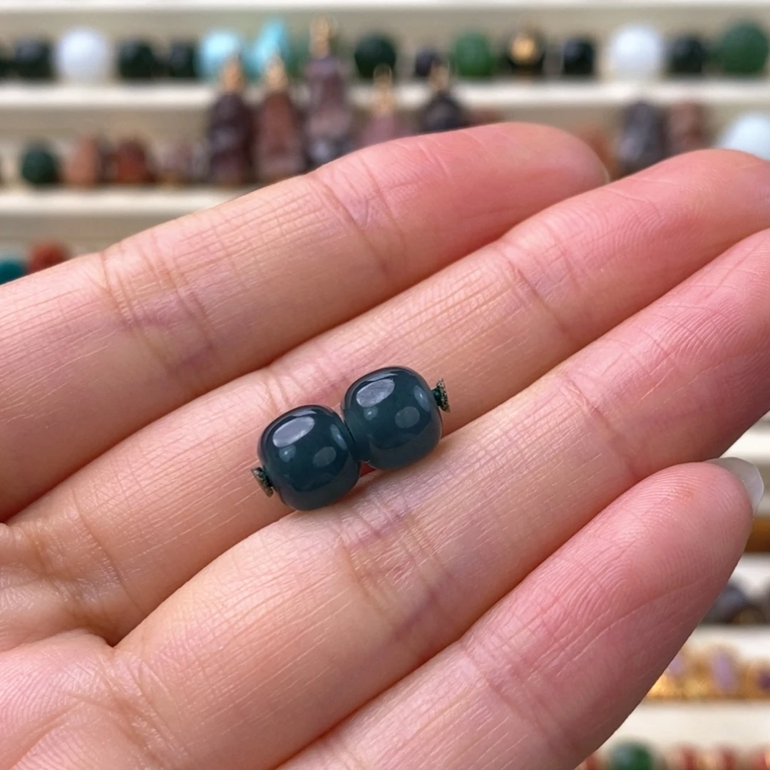 翡翠未镶嵌颈饰老型