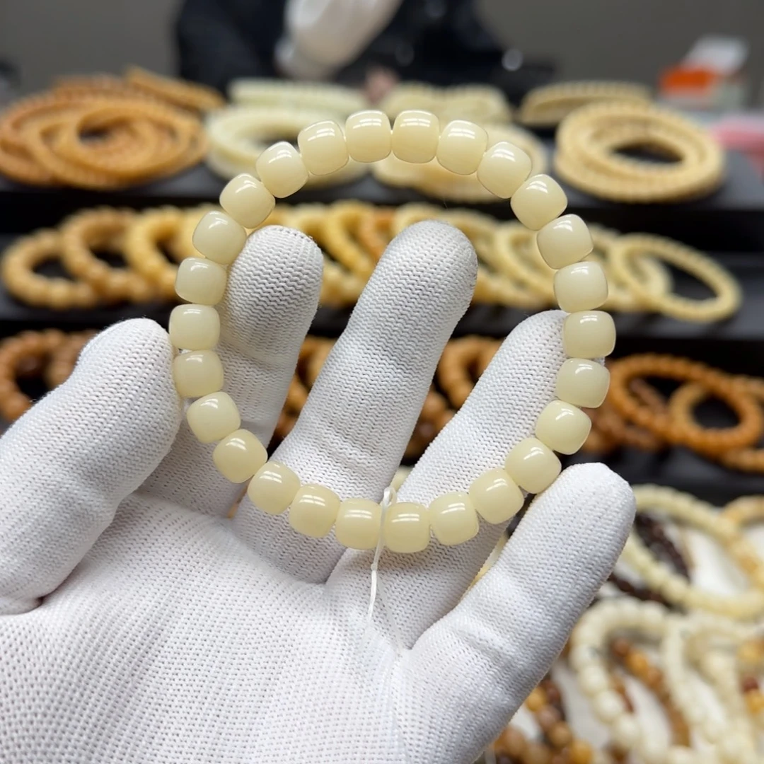 菩提根/象牙果手串8×9 5年 精工
