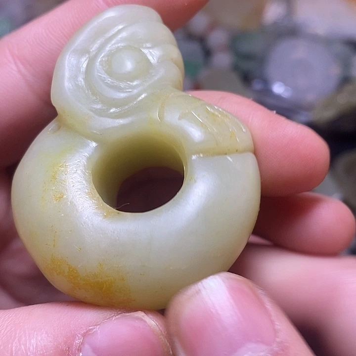 和田玉（糖玉）未镶嵌颈饰