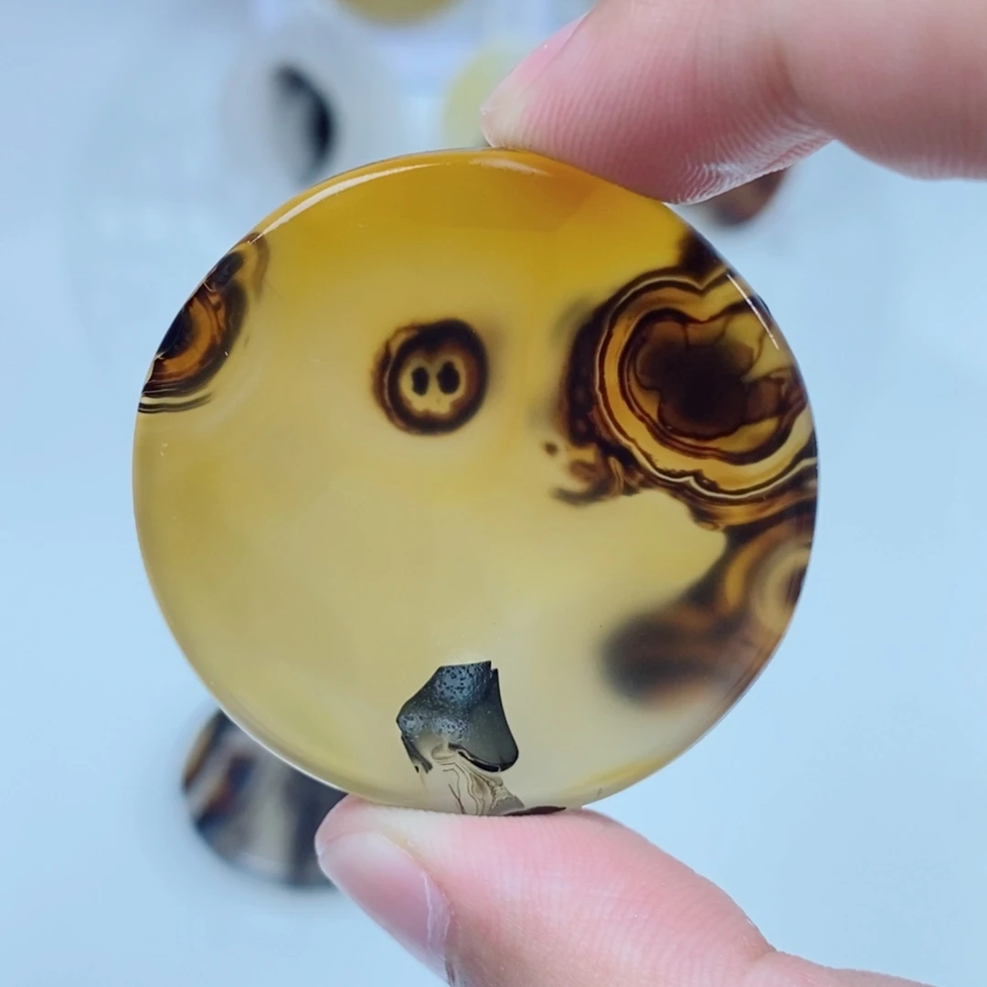 玛瑙/玉髓未镶嵌珠宝半成品
