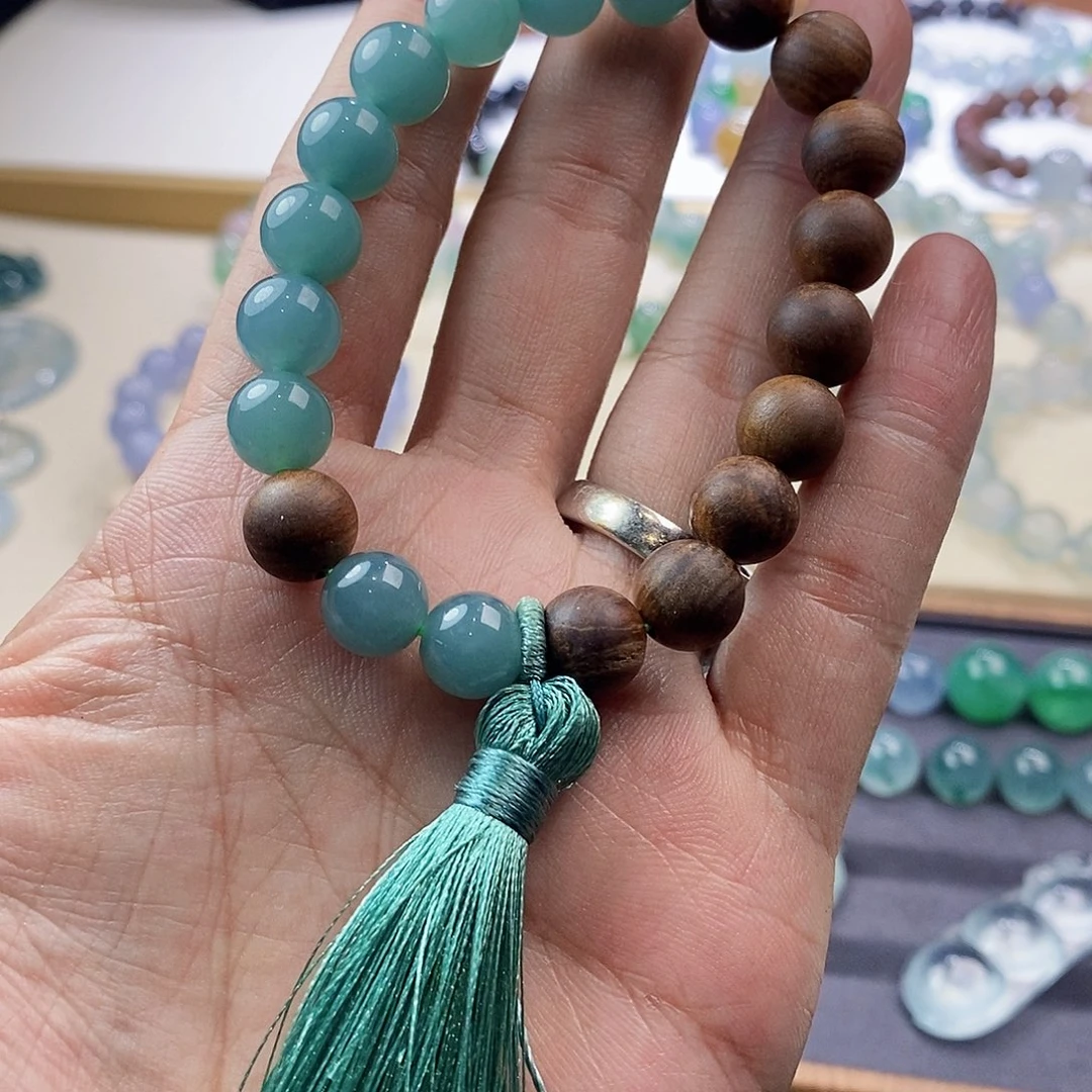 未镶嵌定制翡翠未镶嵌定制翡翠