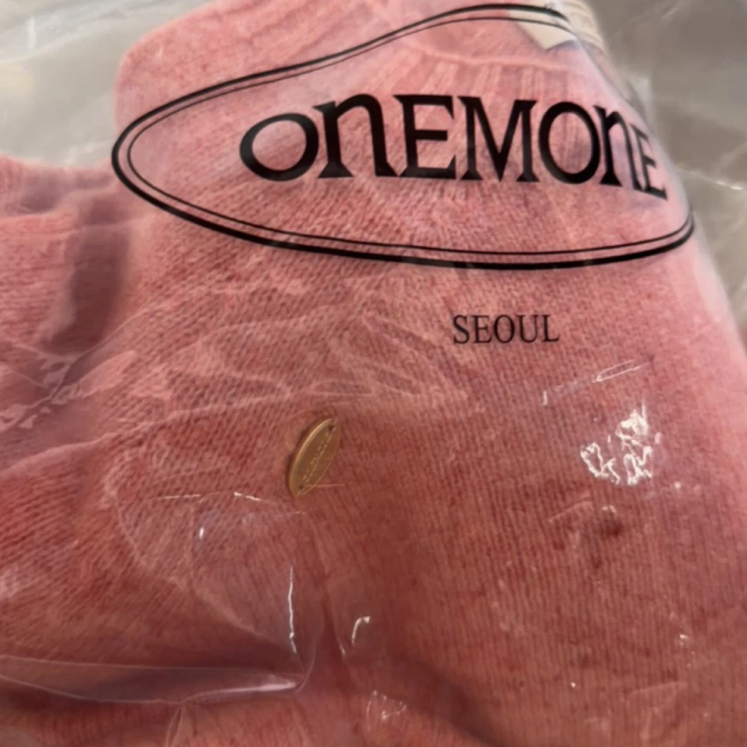 ［小小布］no退换-东大门正品o5n粉色奶白色小标毛衣