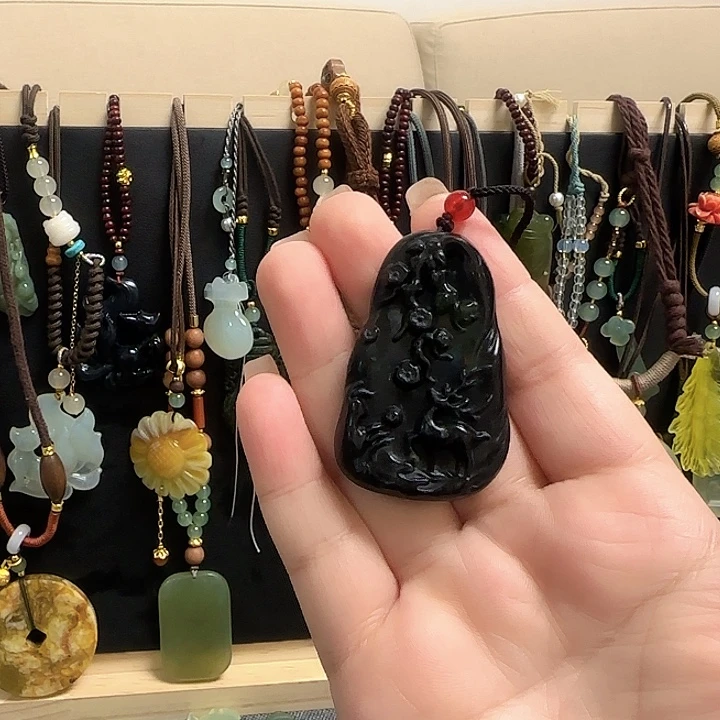 蛇纹石玉合金颈饰