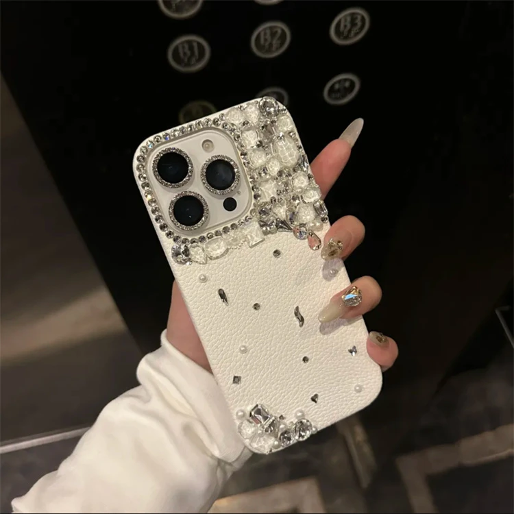 ins风白色皮质透钻珍珠适用iPhone16promax手机壳15pro轻奢14新13