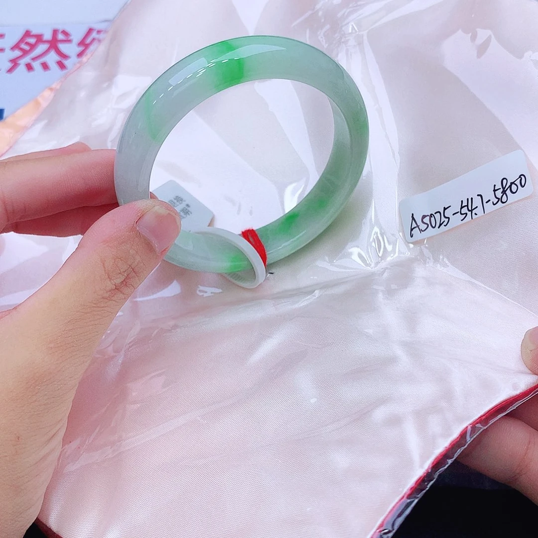 未镶嵌手镯翡翠翡翠