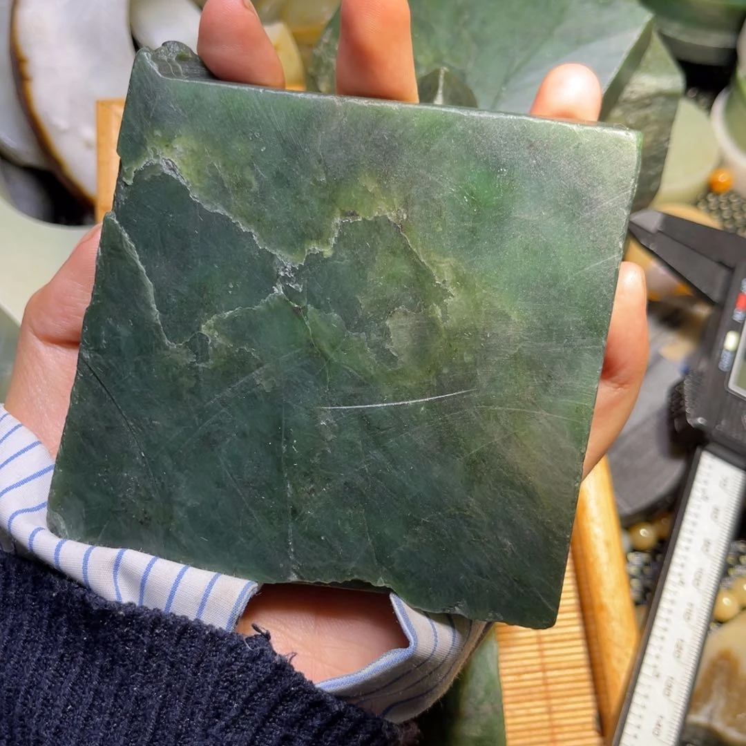 未镶嵌和田玉珠宝半成品