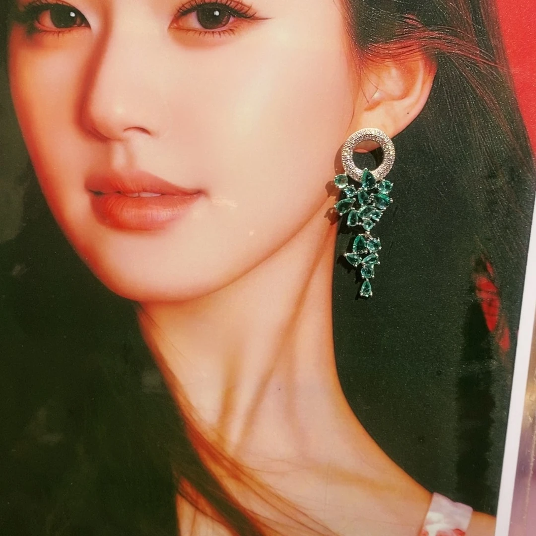 【闪购商品】纯铜925银锆石朵**儿