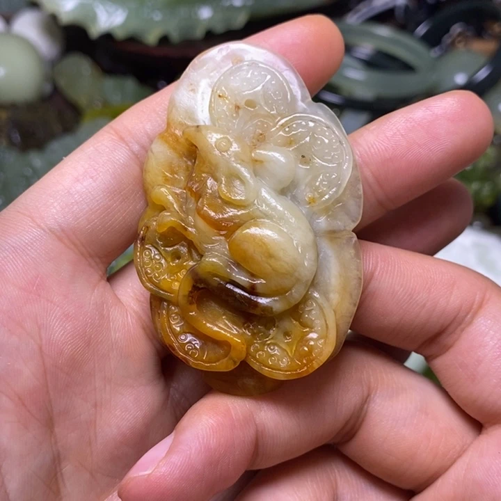 岫玉未镶嵌岫玉颈饰