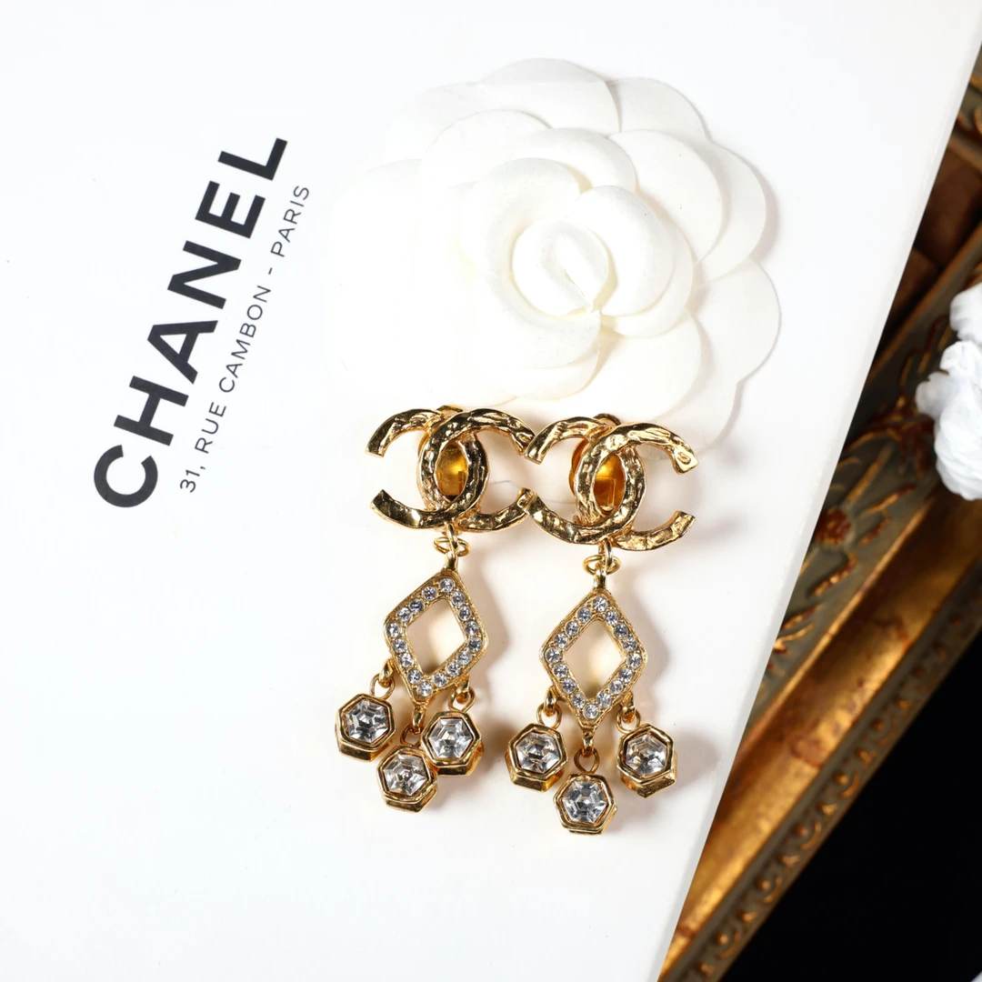 95新 Chanel/香奈儿 柚礼中古/香奈儿双C莱茵石扫肩耳夹LZ506142