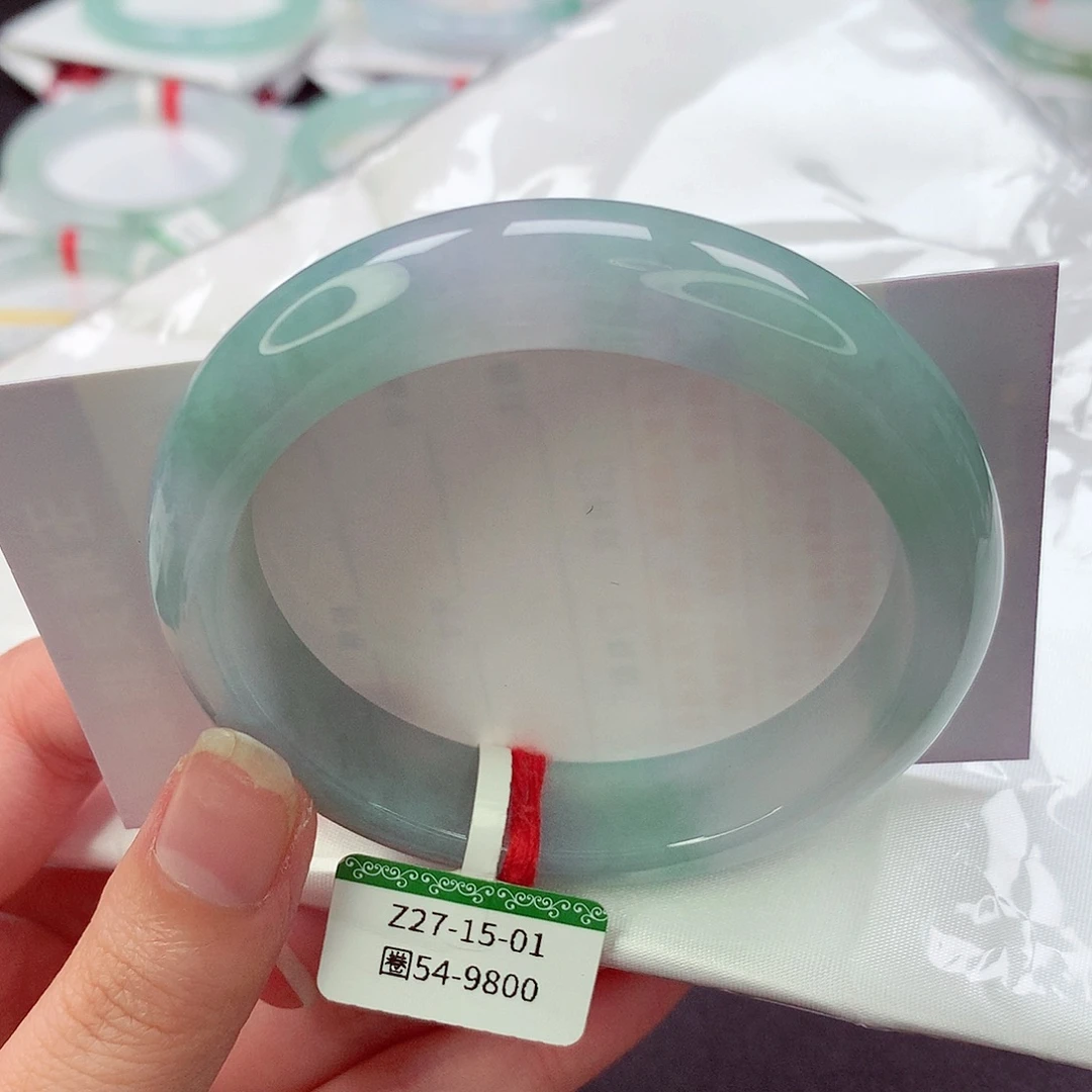 翡翠未镶嵌手镯缅甸天然a货翡翠手镯