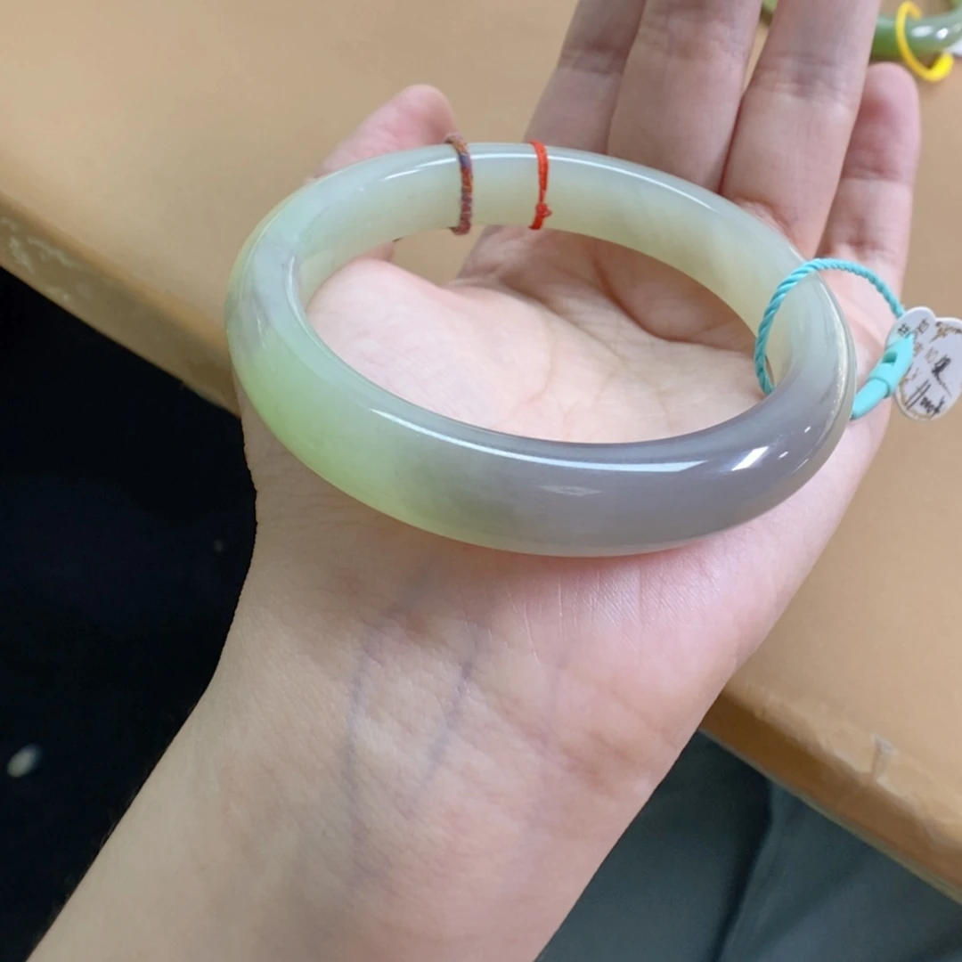 【闪购商品】和田玉（翠青玉）手镯未镶嵌57