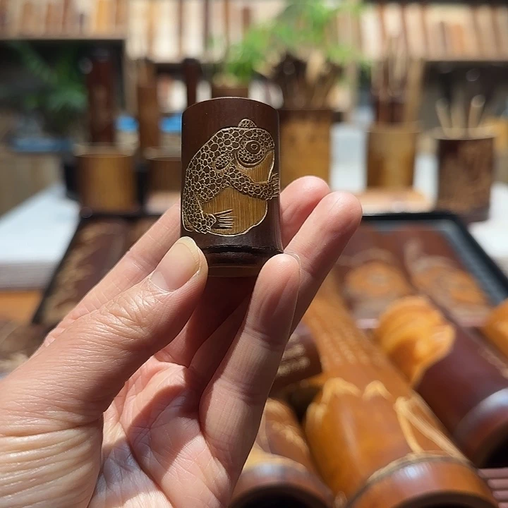 远***远老煤竹手工雕刻精品盖置