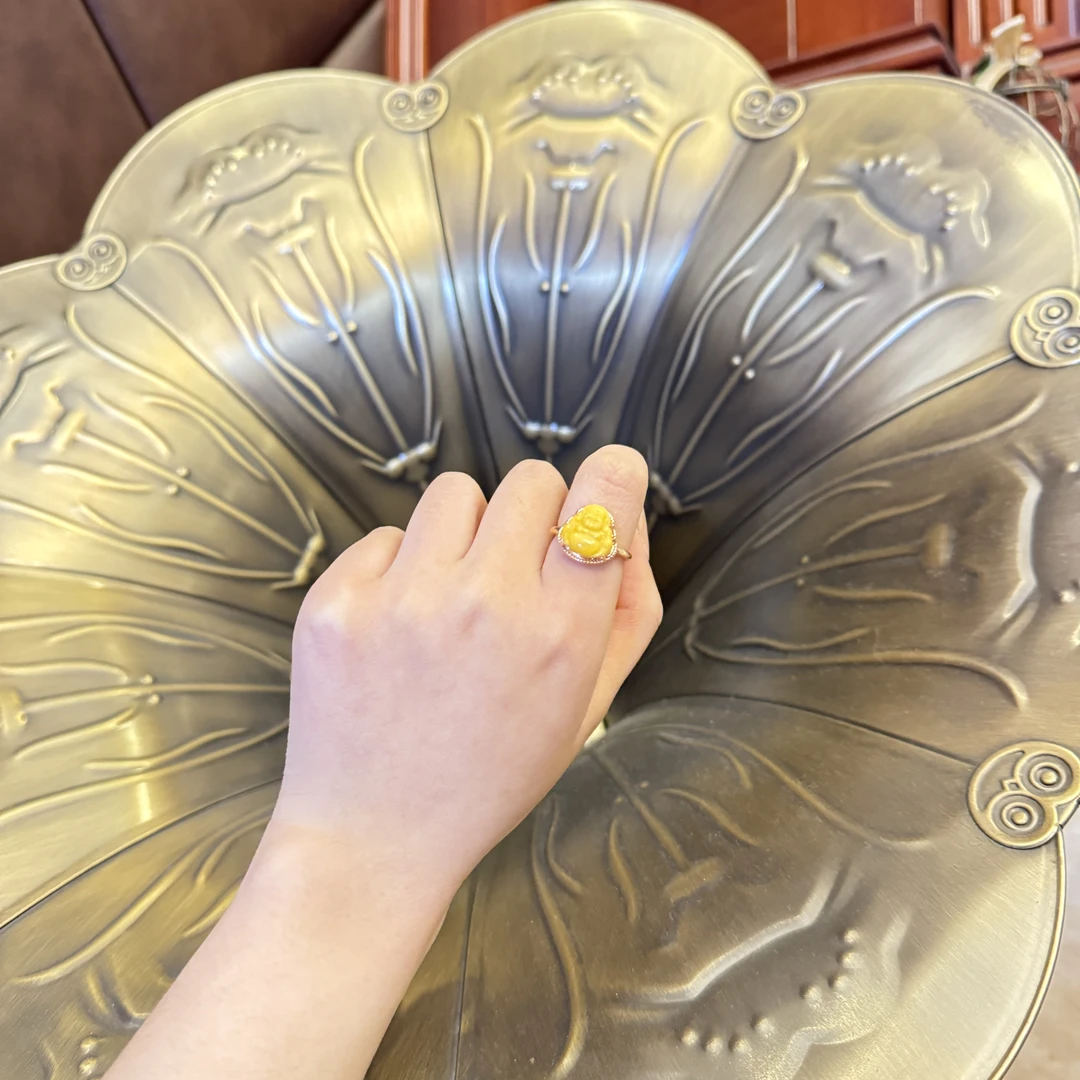 源源手作*鸡油黄佛公戒指