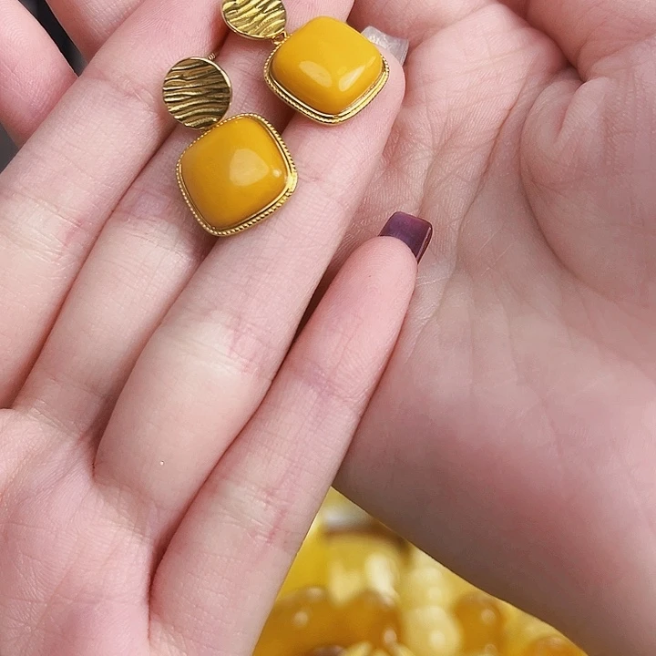 未镶嵌蜜蜡裸石方糖耳钉