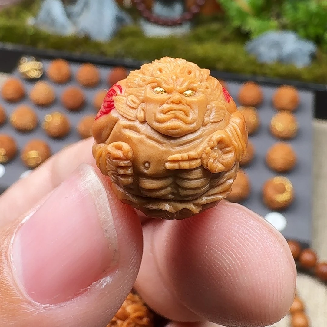 吊坠猴头核桃九纹龙镶嵌