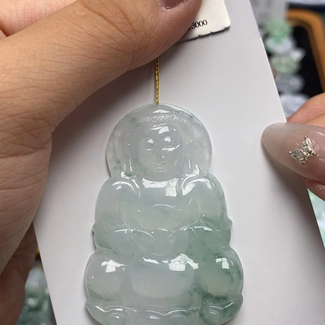 翡翠未镶嵌颈饰观音