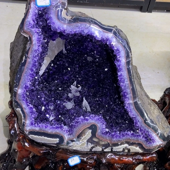 紫晶未镶嵌大型摆件（非配饰）小潘