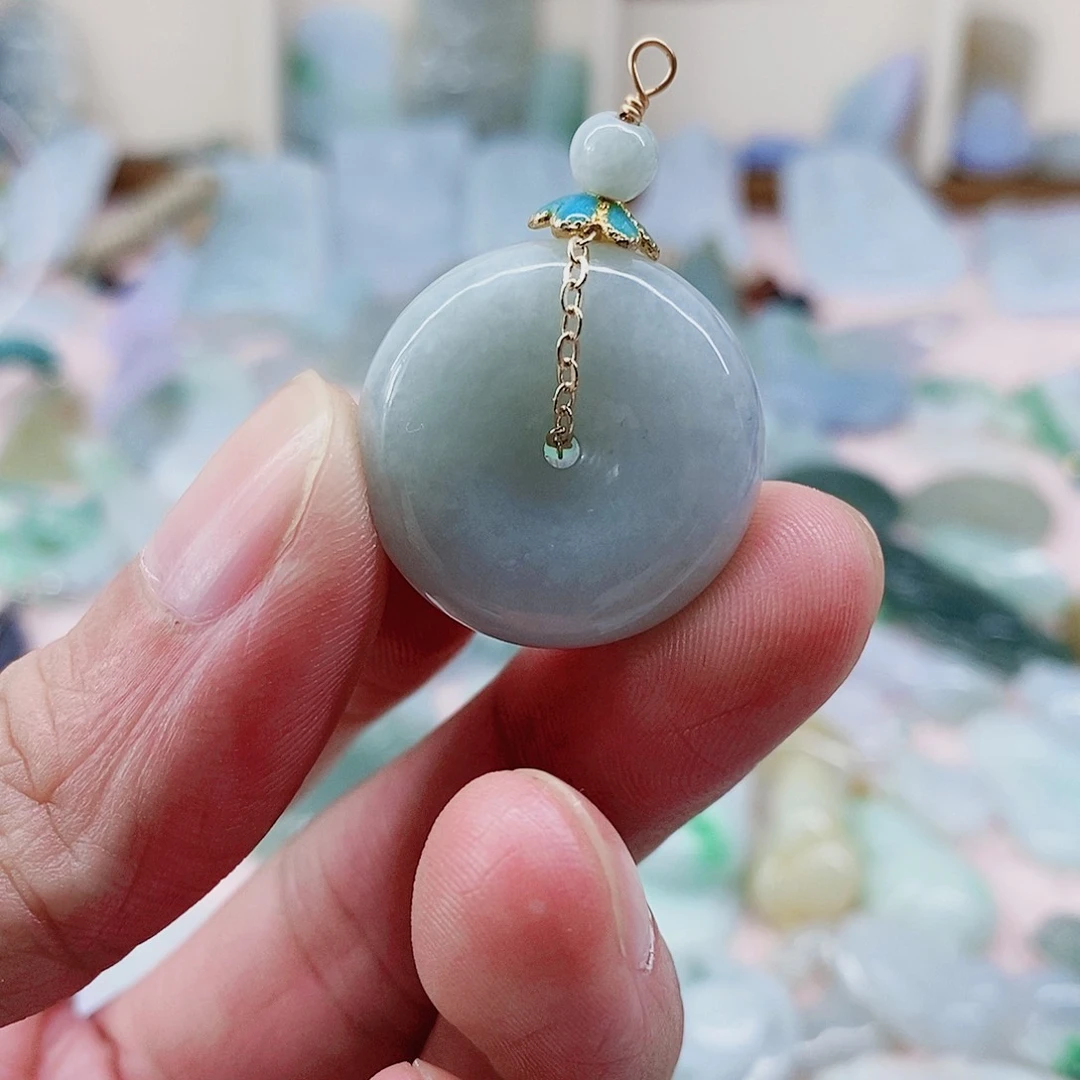 吊坠(不含链)未镶嵌翡翠天然