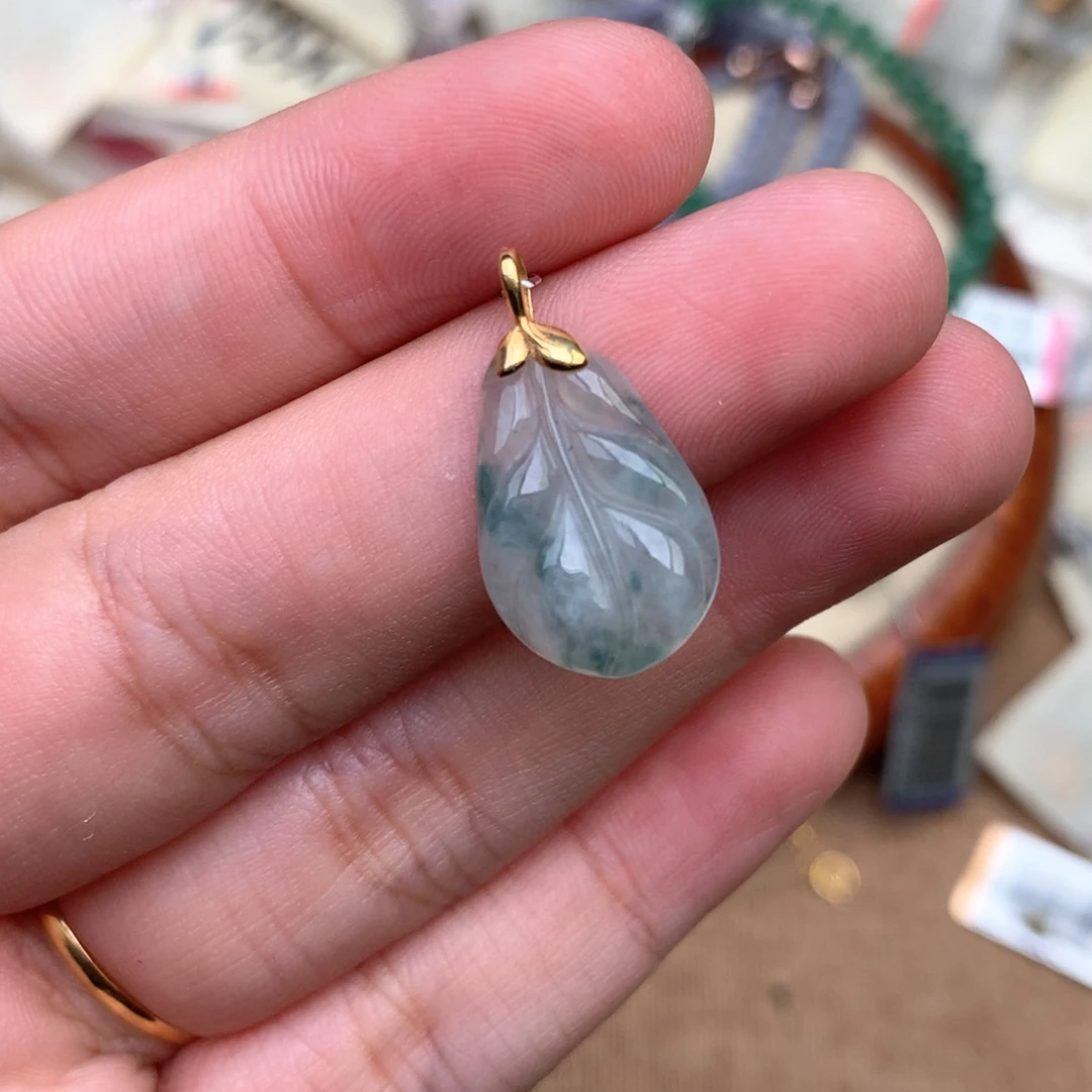 【闪购商品】18K金镶嵌挂件翡翠一