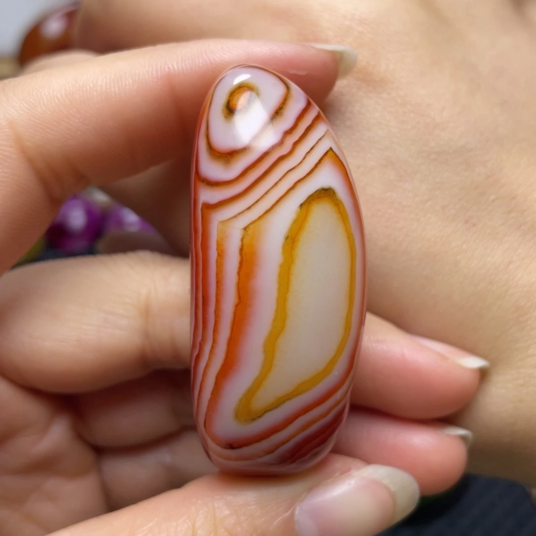 玛瑙/玉髓未镶嵌珠宝奇石