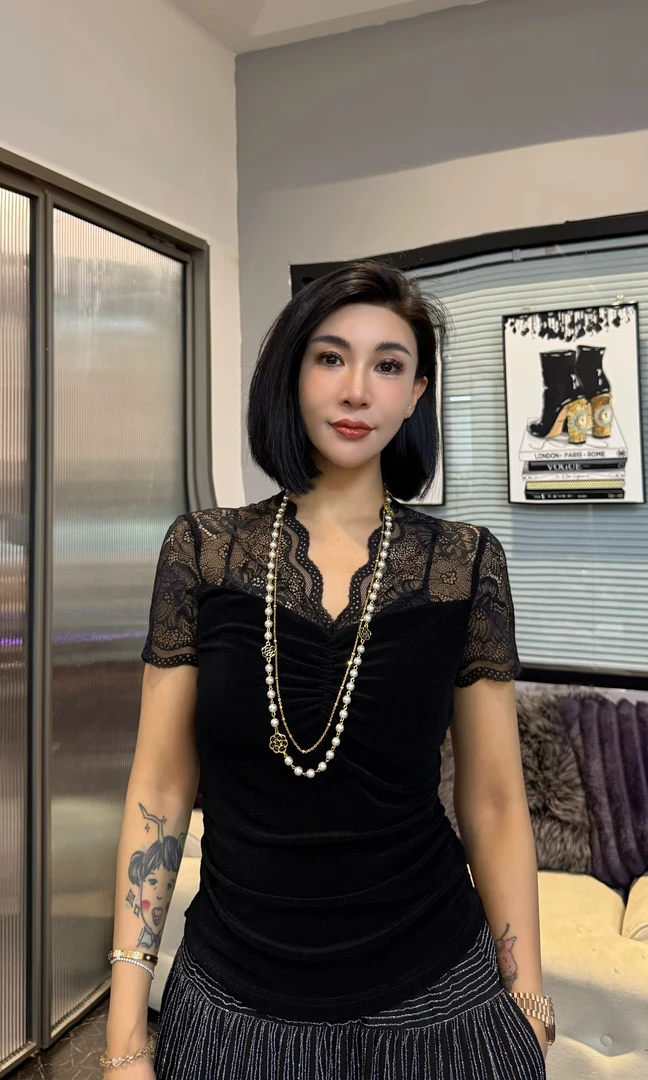 ：SONG-原创【上衣-寻觅肩】新款重工醋酸定位蕾丝时尚百搭显瘦气质