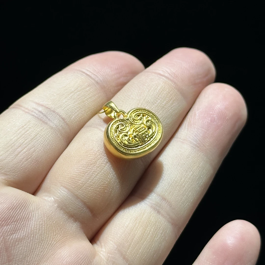 足金999 精品 卡17 福字有钱花吊坠 1.666