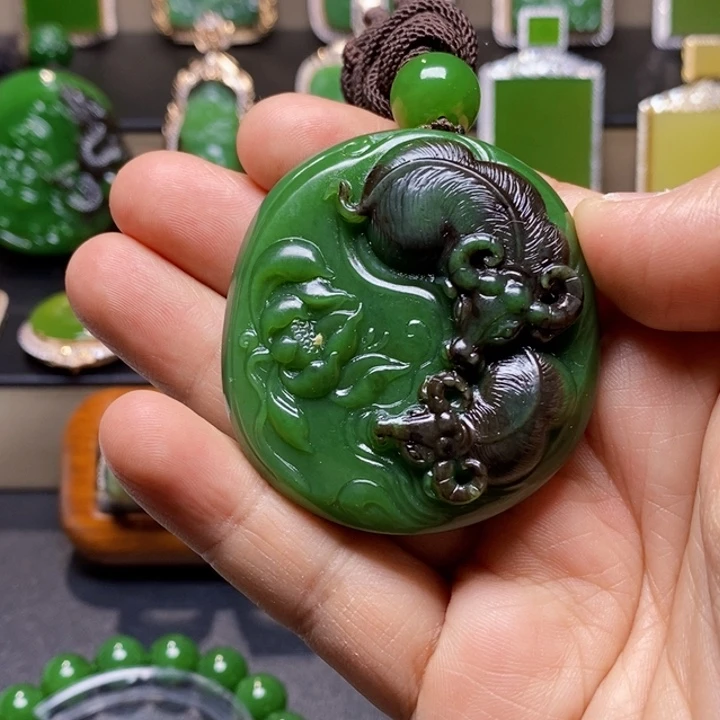 吊坠(不含链)未镶嵌和田玉无*