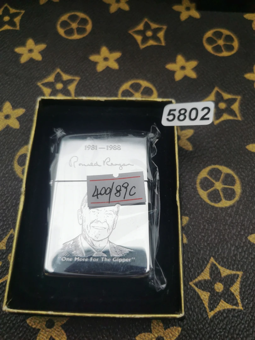 Zippo打火机回血89C镜面带题材-5802