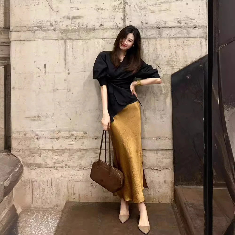 黑色衬衫金色半身裙套装女夏季新款法式轻熟洋气高级感气质上档次