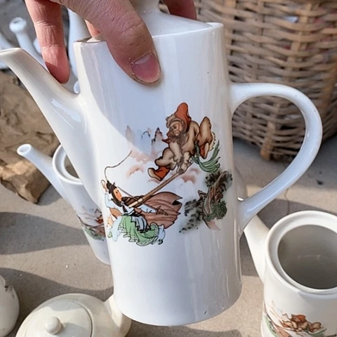 ，摆件。烧制问题都是正常的，