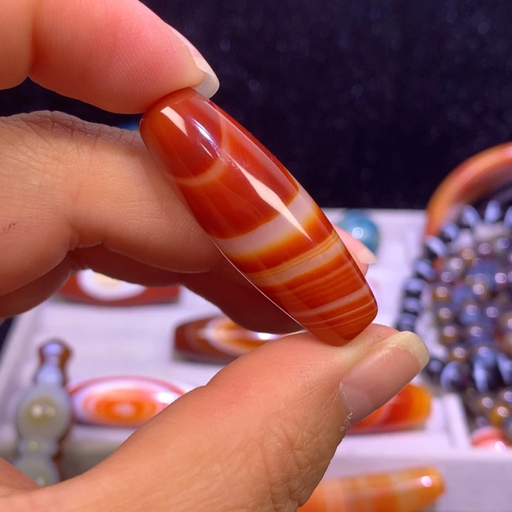 未镶嵌玛瑙/玉髓珠宝奇石