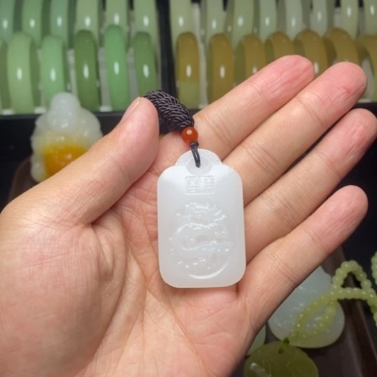 福利款羊脂白龙牌
