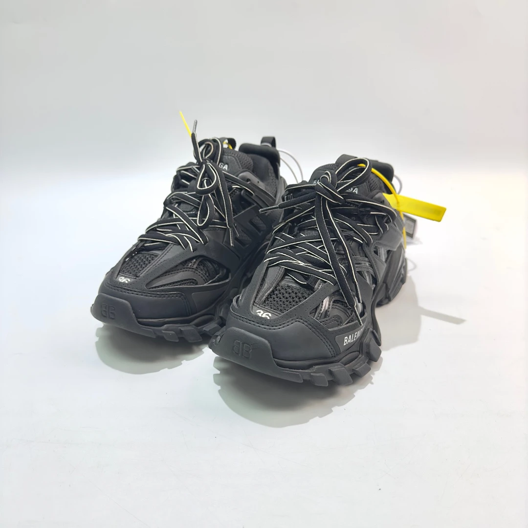 99新 Balenciaga/巴黎世家 36码 纯黑Track1.0老爹鞋 SY0335